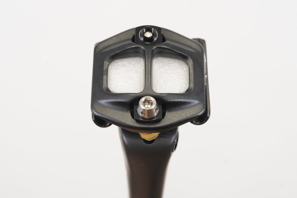NEW D-Shape Specialized S-WORKS Tarmac SL8 Carbon 15mm Setback Seatpost 160g