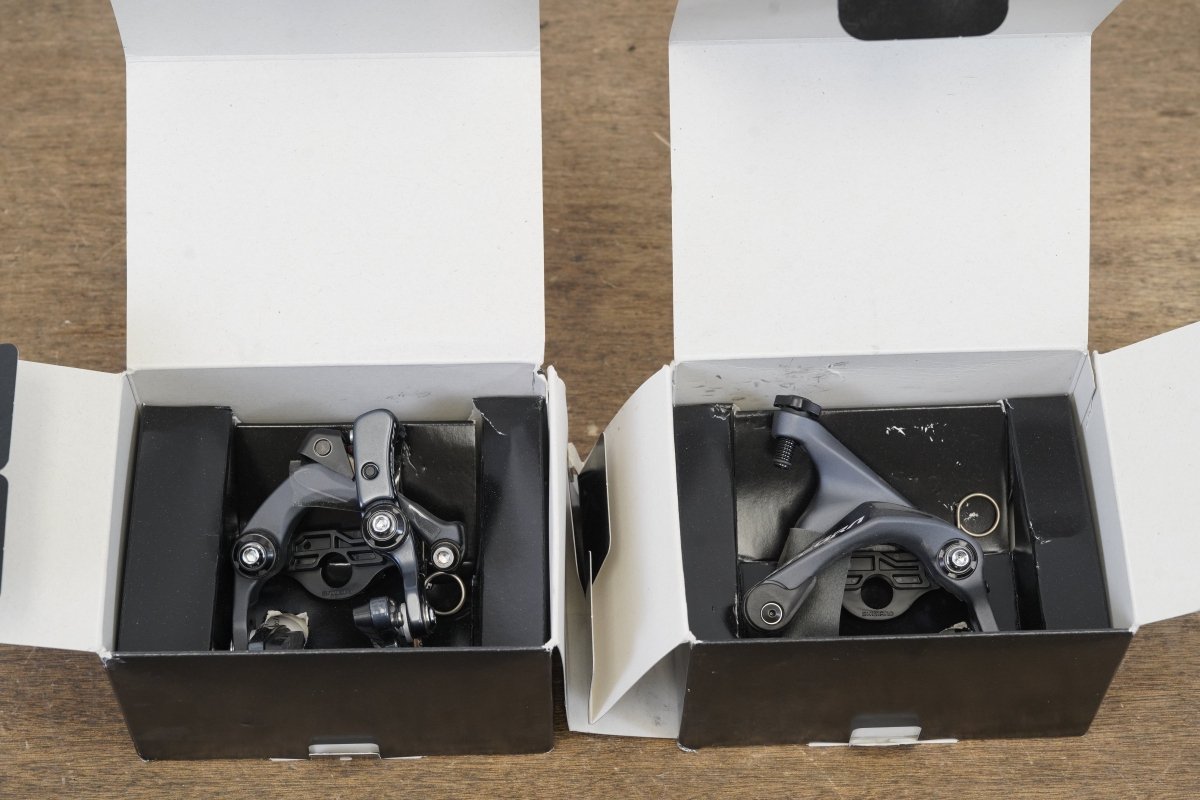 NEW Shimano Ultegra BR-R8010 Direct Mount Rim Brake Calipers R8010