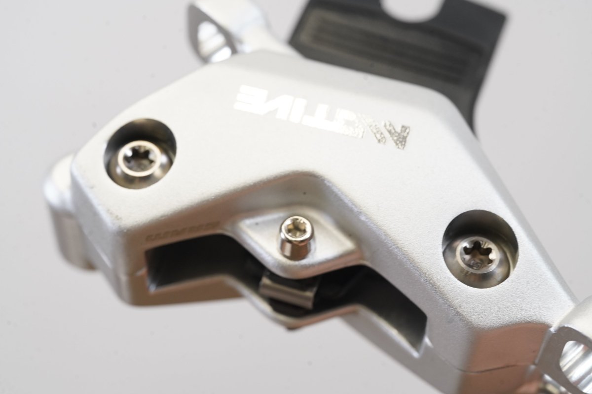 NEW SRAM Motive Ultimate Disc Brake Calipers + Levers MTB