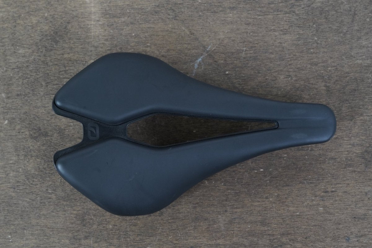 NEW TAKE-OFF 143mm Pinarello MOST Lynx Superflow Manganese Rail Saddle 238g