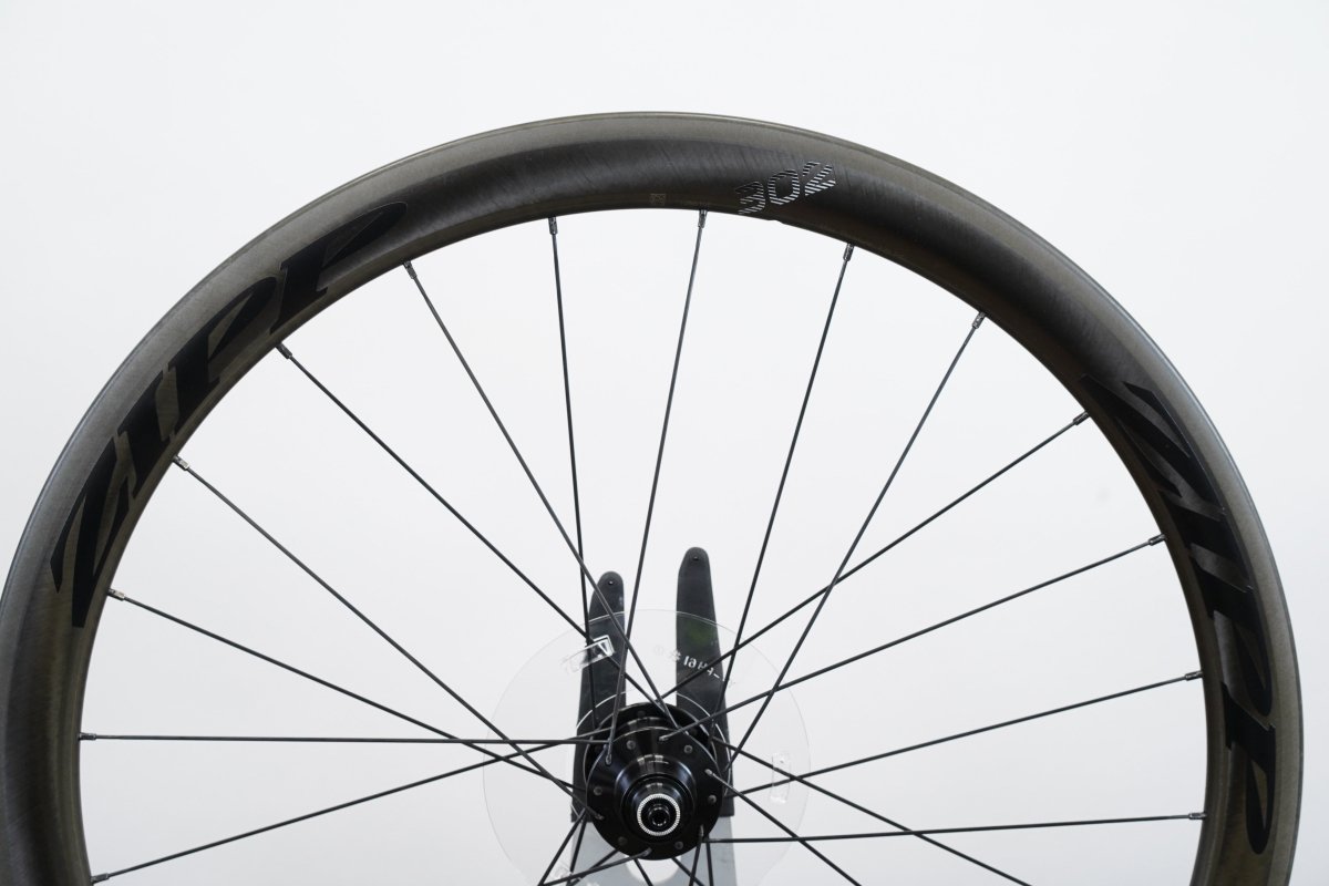 NEW Zipp 302 Carbon Clincher Rim Brake Wheelset Shimano/SRAM 11 Speed