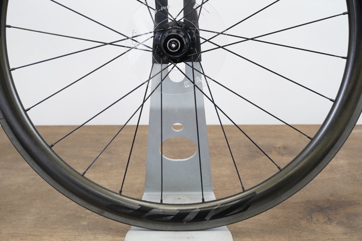 NEW Zipp 302 Carbon Clincher Rim Brake Wheelset Shimano/SRAM 11 Speed