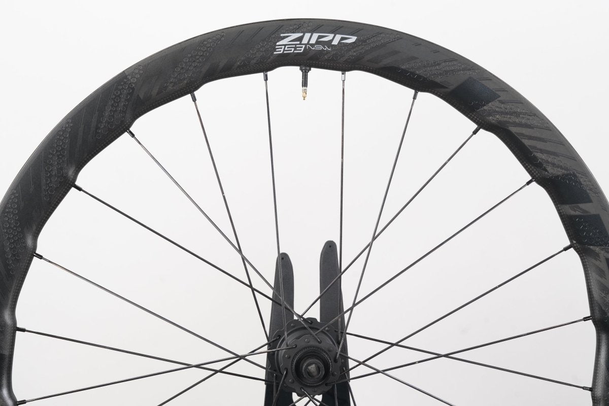 NEW Zipp 353 NSW Cognition Carbon Tubeless Disc Brake Wheelset 11 Speed