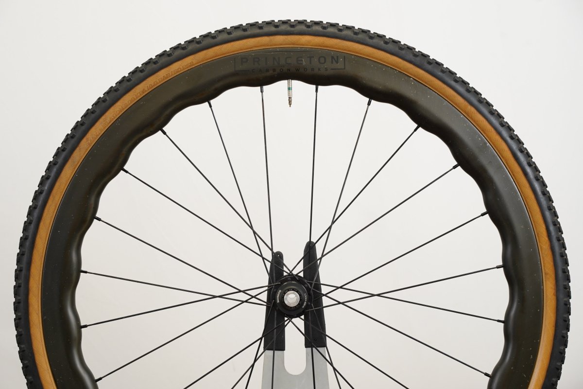 Princeton CarbonWorks Grit 4540 White Industries CLD Tubeless Carbon Disc Wheelset