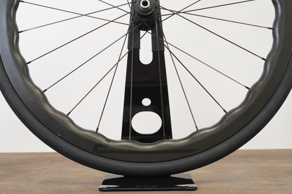 Princeton CarbonWorks Grit 4540 White Industries CLD Tubeless Carbon Disc Wheelset