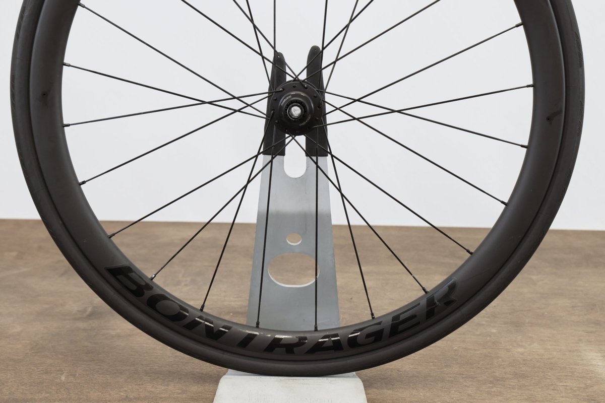 REAR Bontrager Aeolus Elite 35 TLR Carbon Tubeless Clincher Disc