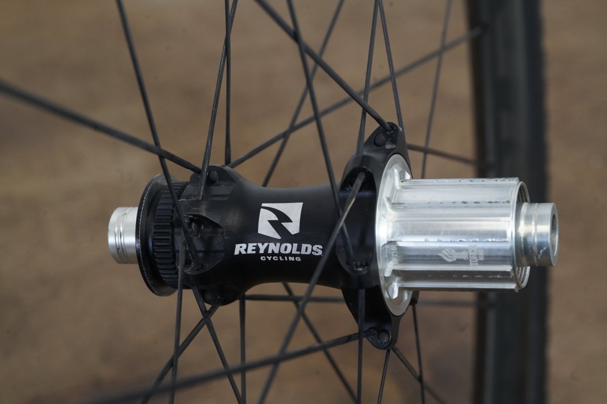 Reynolds 46 Aero Industry Nine Torch Carbon Tubeless Disc Brake Wheelset 11 Speed
