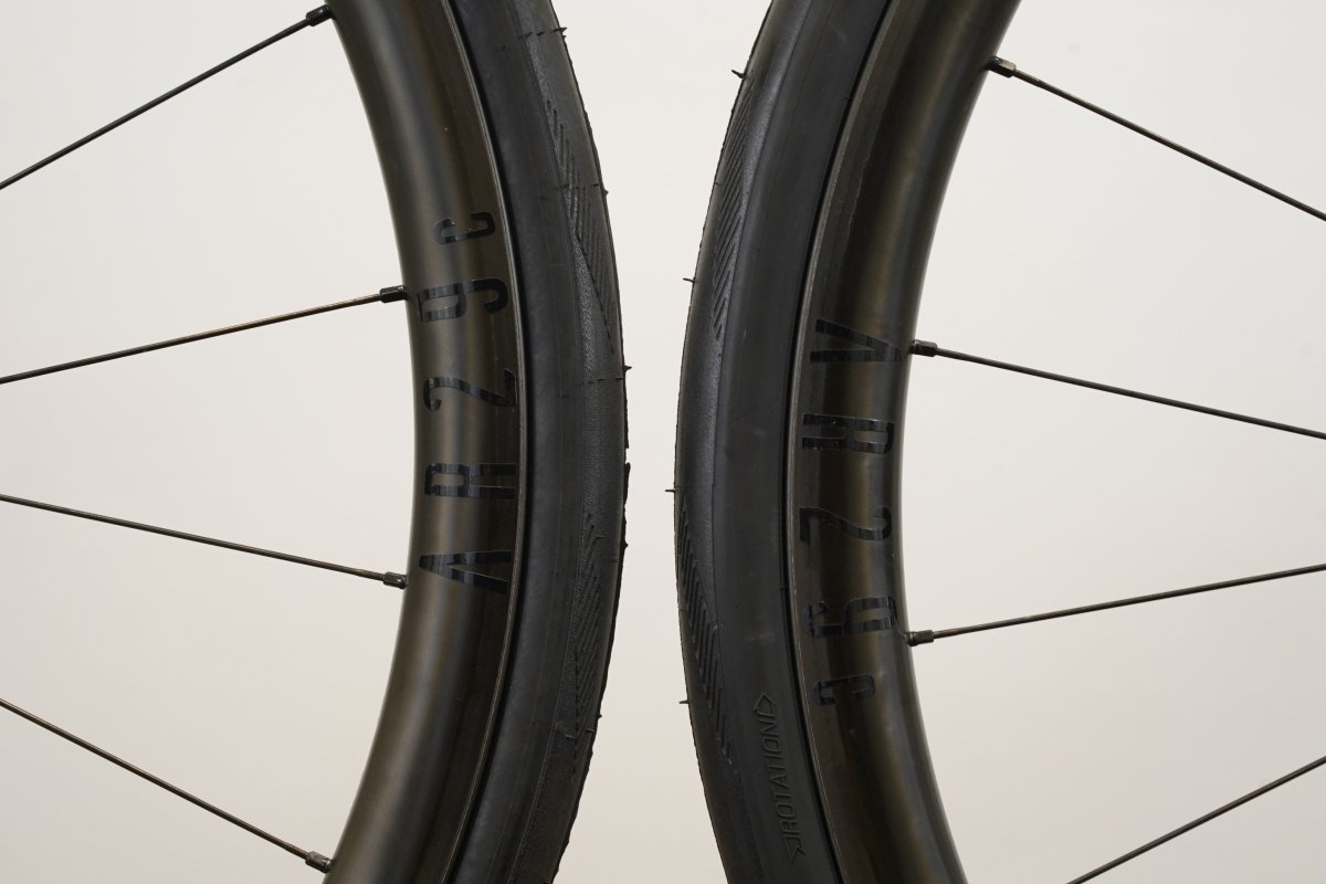 Reynolds AR29c Carbon Tubeless Clincher Disc Wheelset Shimano/SRAM 11 Speed