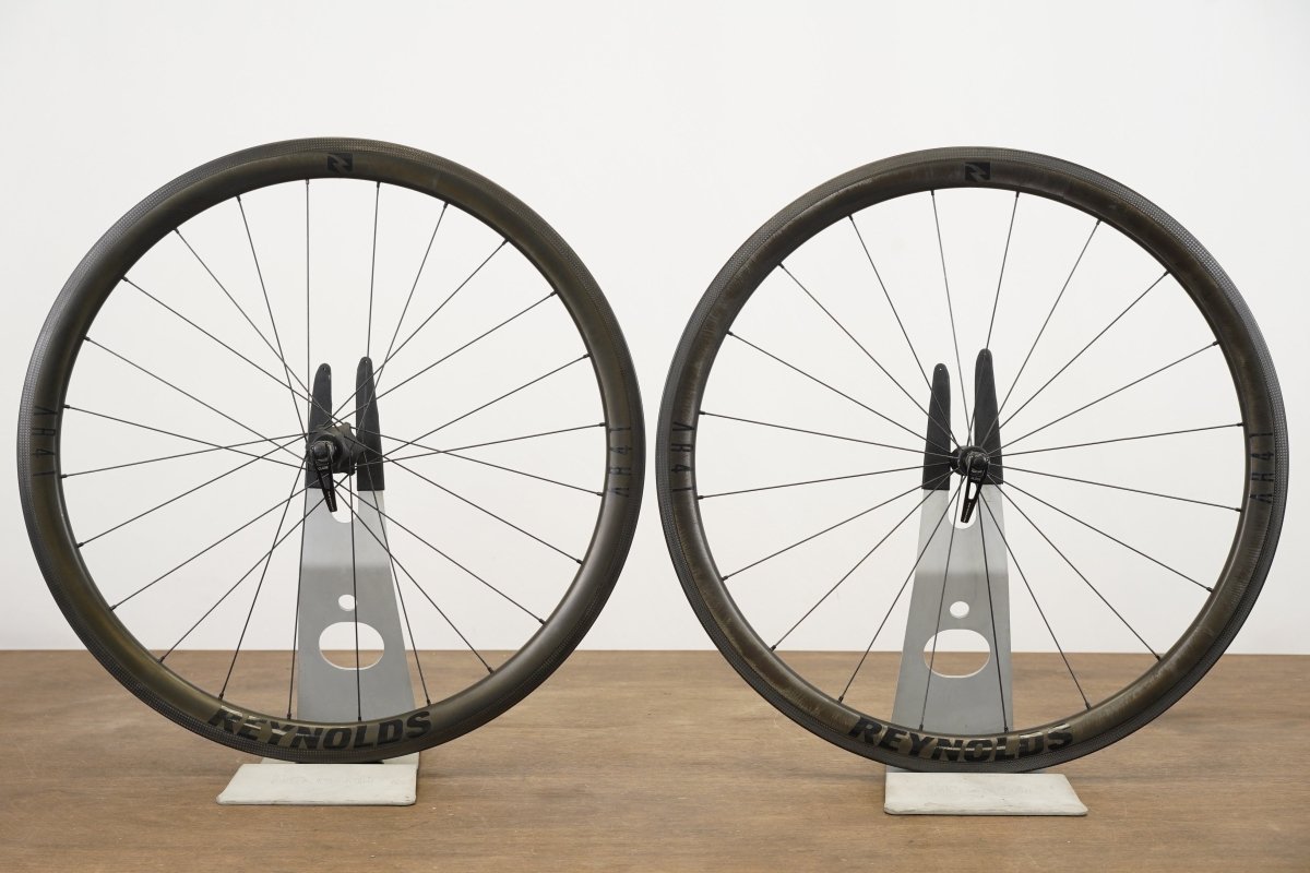 Reynolds AR41 Carbon Tubeless Clincher Rim Brake Wheelset 11 Speed AR 41