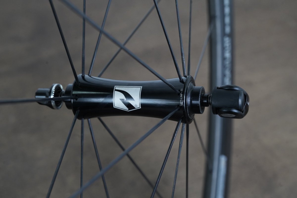 Reynolds Assault Carbon Tubeless Rim Brake Wheelset Shimano/SRAM 11 Speed