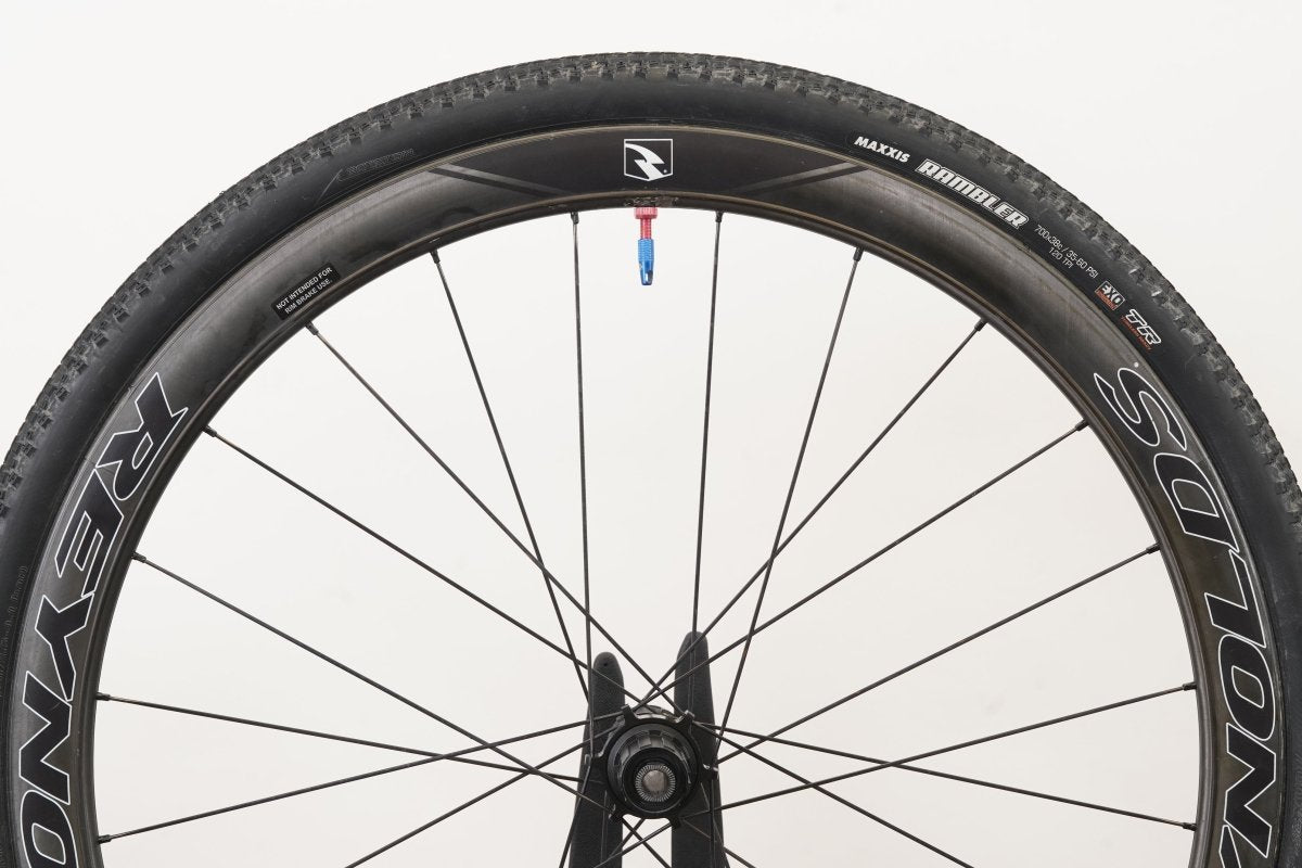 Reynolds Assault SLG Carbon Tubeless Clincher Disc Brake Wheelset 11 Speed