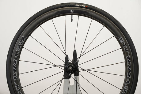 Reynolds Assault SLG Carbon Tubeless Clincher Rim Brake Wheelset 11 Speed