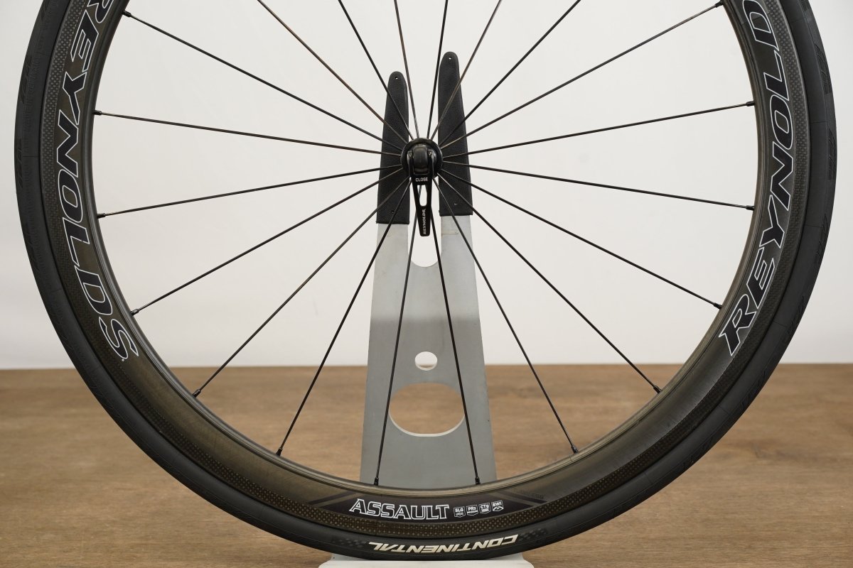 Reynolds Assault SLG Carbon Tubeless Clincher Rim Brake Wheelset 11 Speed