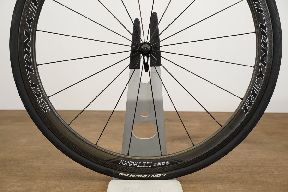 Reynolds Assault SLG Carbon Tubeless Clincher Rim Brake Wheelset 11 Speed
