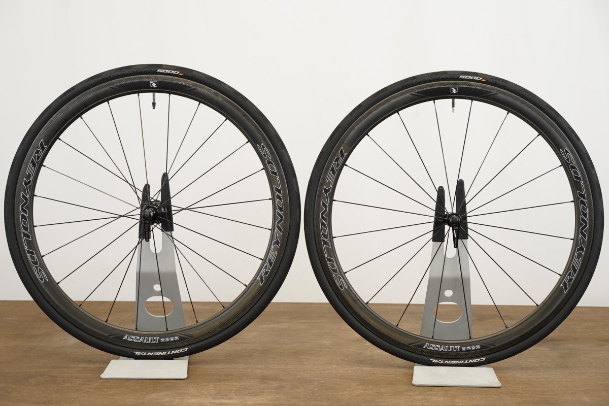 Reynolds Assault SLG Carbon Tubeless Clincher Rim Brake Wheelset 11 Speed