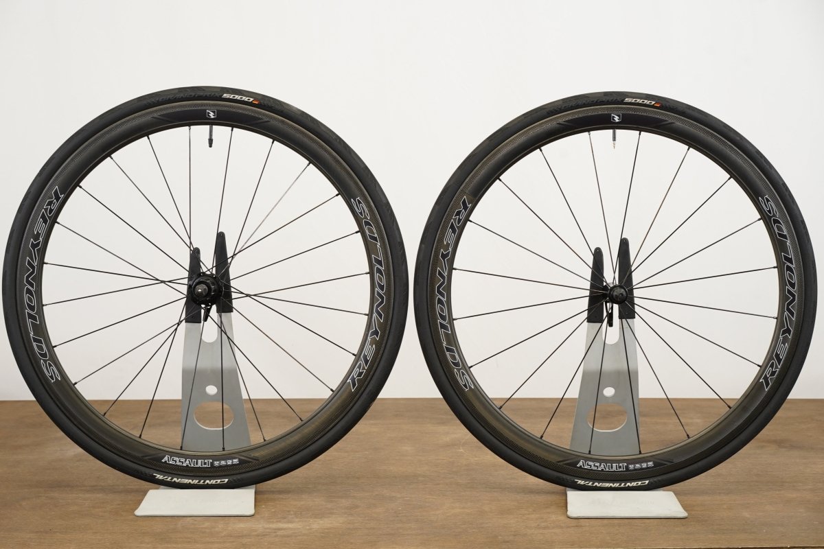 Reynolds Assault SLG Carbon Tubeless Clincher Rim Brake Wheelset 11 Speed
