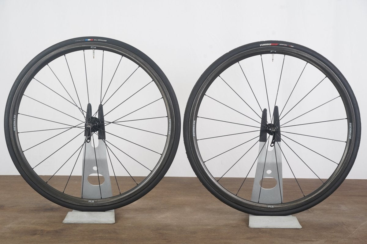 Reynolds R3 Carbon Tubeless Clincher Rim Brake Wheelset Shimano/SRAM 11 Speed