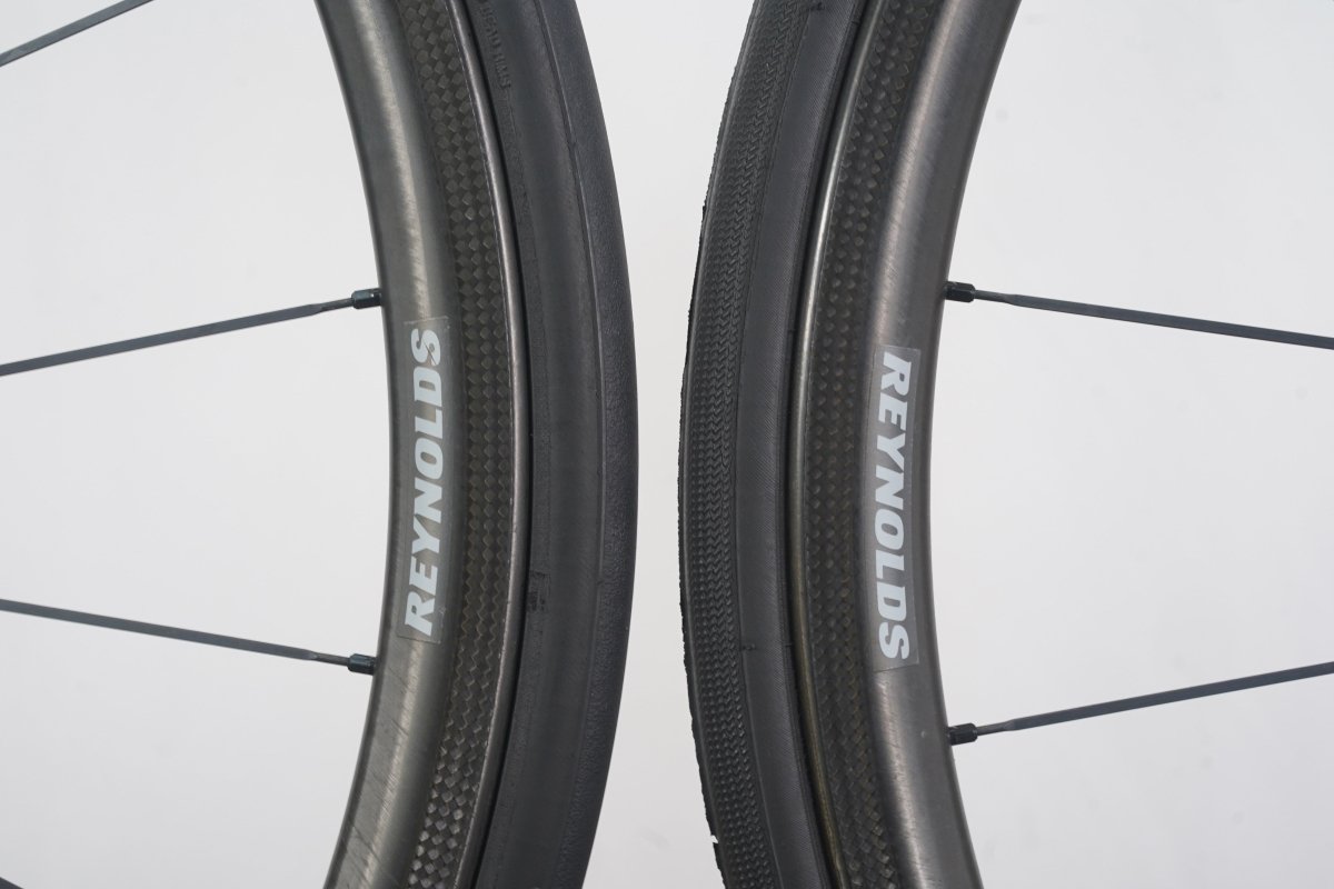 Reynolds R3 Carbon Tubeless Clincher Rim Brake Wheelset Shimano/SRAM 11 Speed