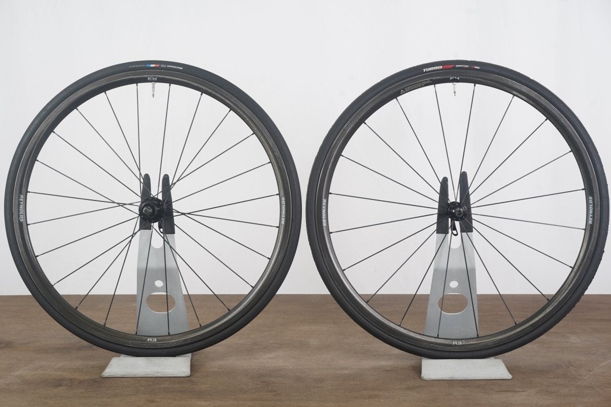 Reynolds R3 Carbon Tubeless Clincher Rim Brake Wheelset Shimano/SRAM 11 Speed