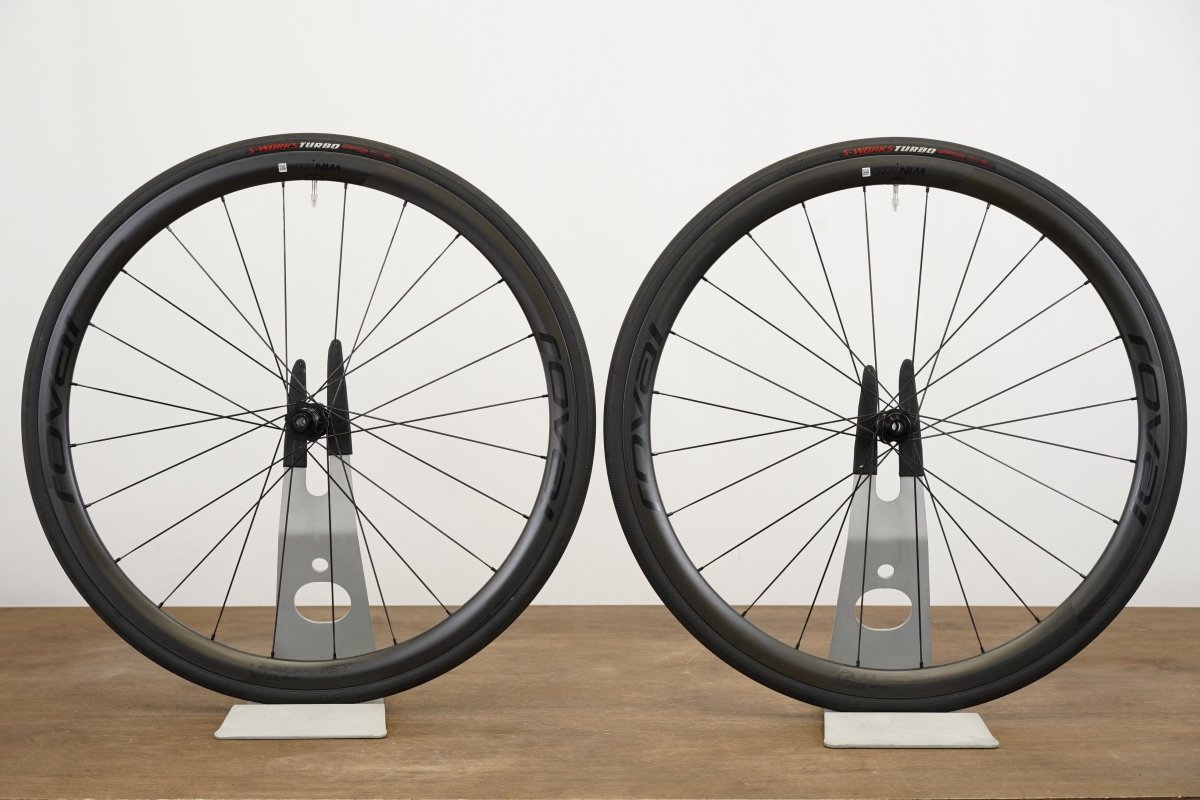 Roval Alpinist CL Carbon Tubeless Disc Brake Wheelset SRAM XDR 12 Speed