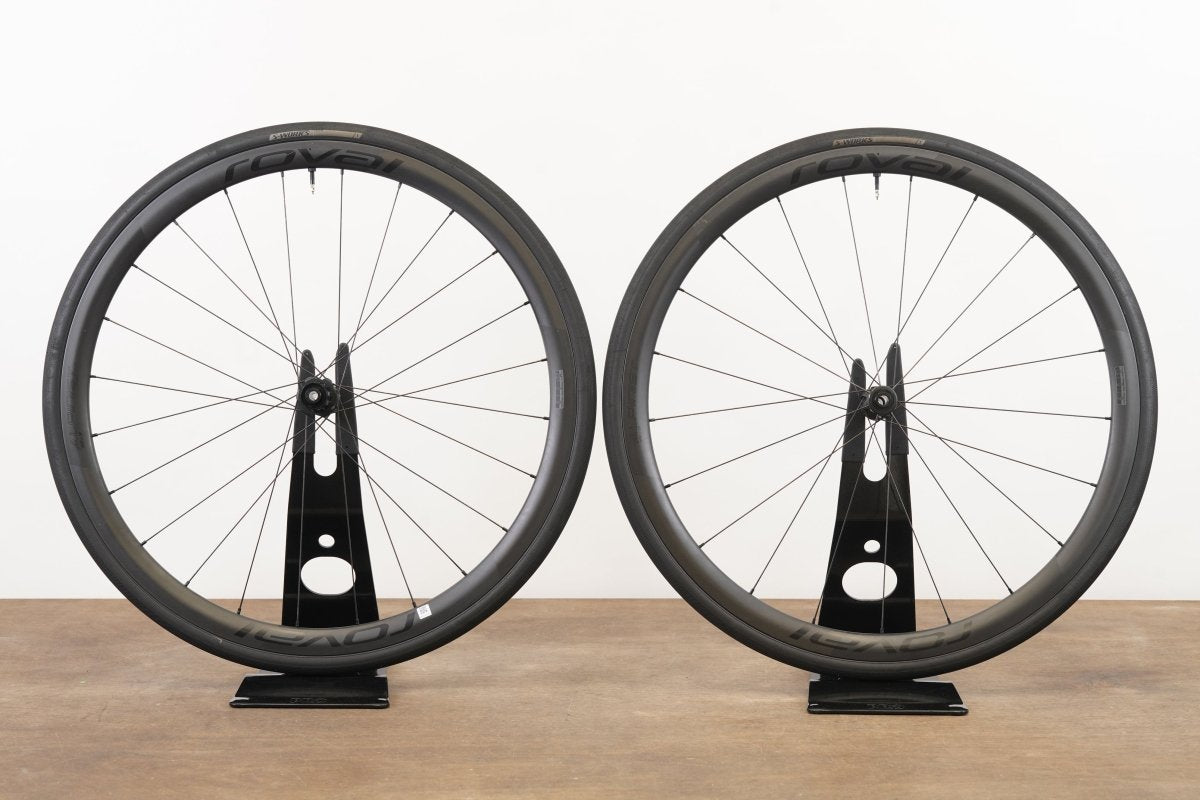 Roval Alpinist CL II Carbon Tubeless Disc Brake Wheelset Shimano/SRAM 11 Speed
