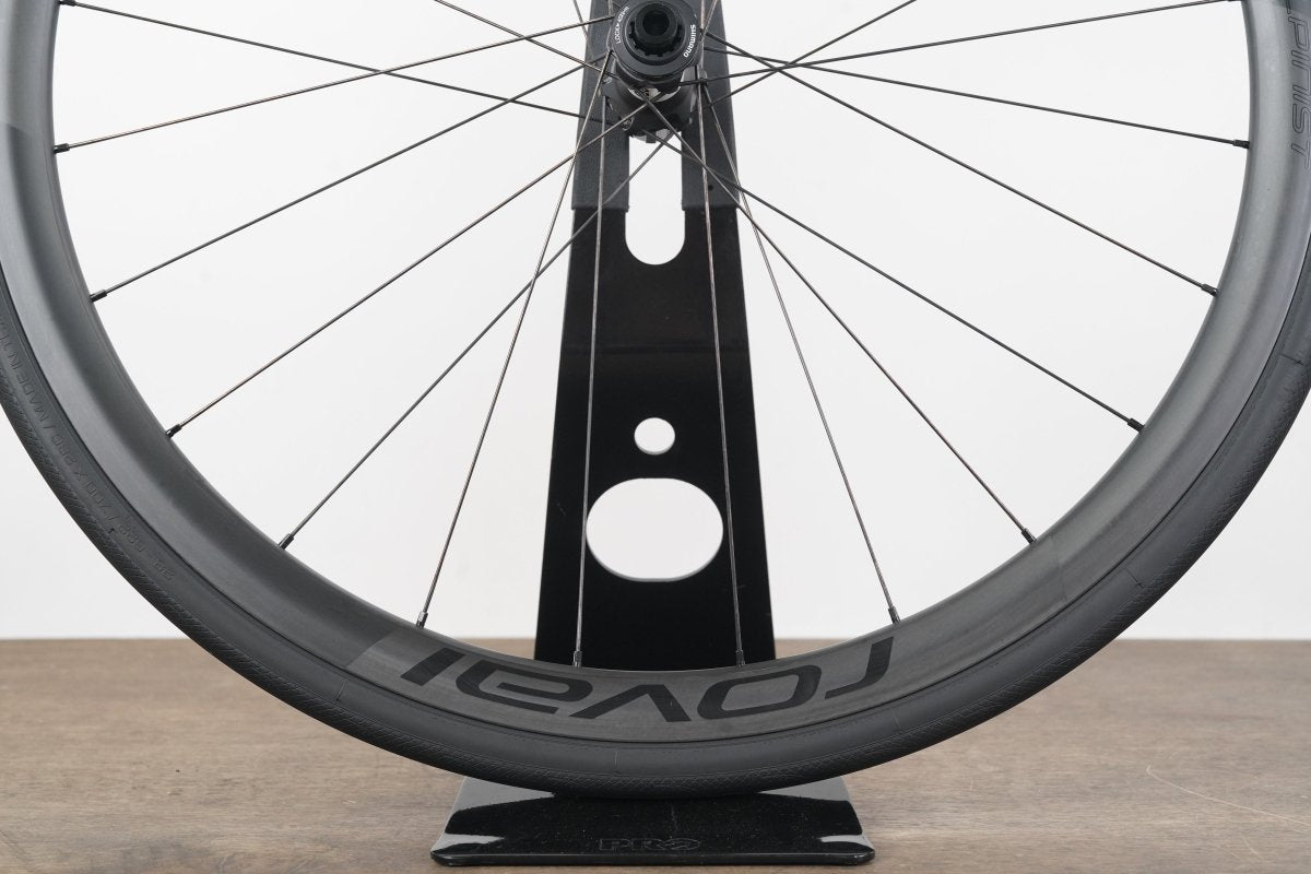 Roval Alpinist CL II Carbon Tubeless Disc Brake Wheelset Shimano/SRAM 11 Speed
