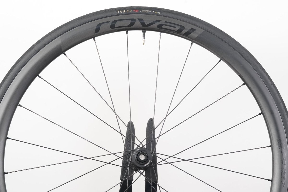 Roval Alpinist CL II Carbon Tubeless Disc Brake Wheelset Shimano/SRAM 11 Speed
