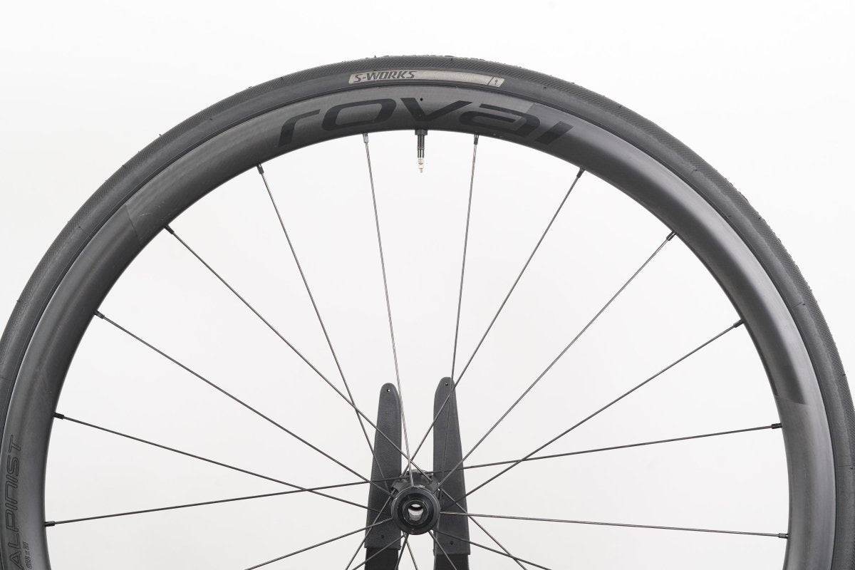 Roval Alpinist CL II Carbon Tubeless Disc Brake Wheelset Shimano/SRAM 11 Speed