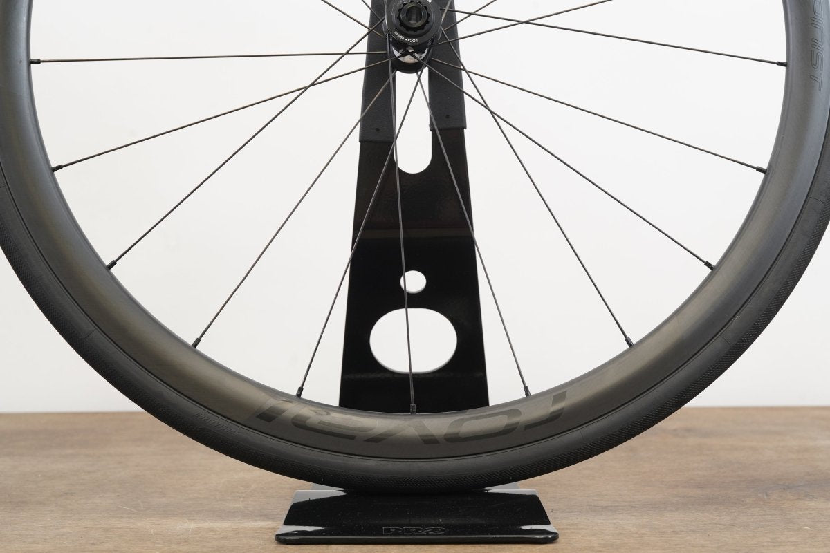 Roval Alpinist CL II Carbon Tubeless Disc Brake Wheelset Shimano/SRAM 11 Speed
