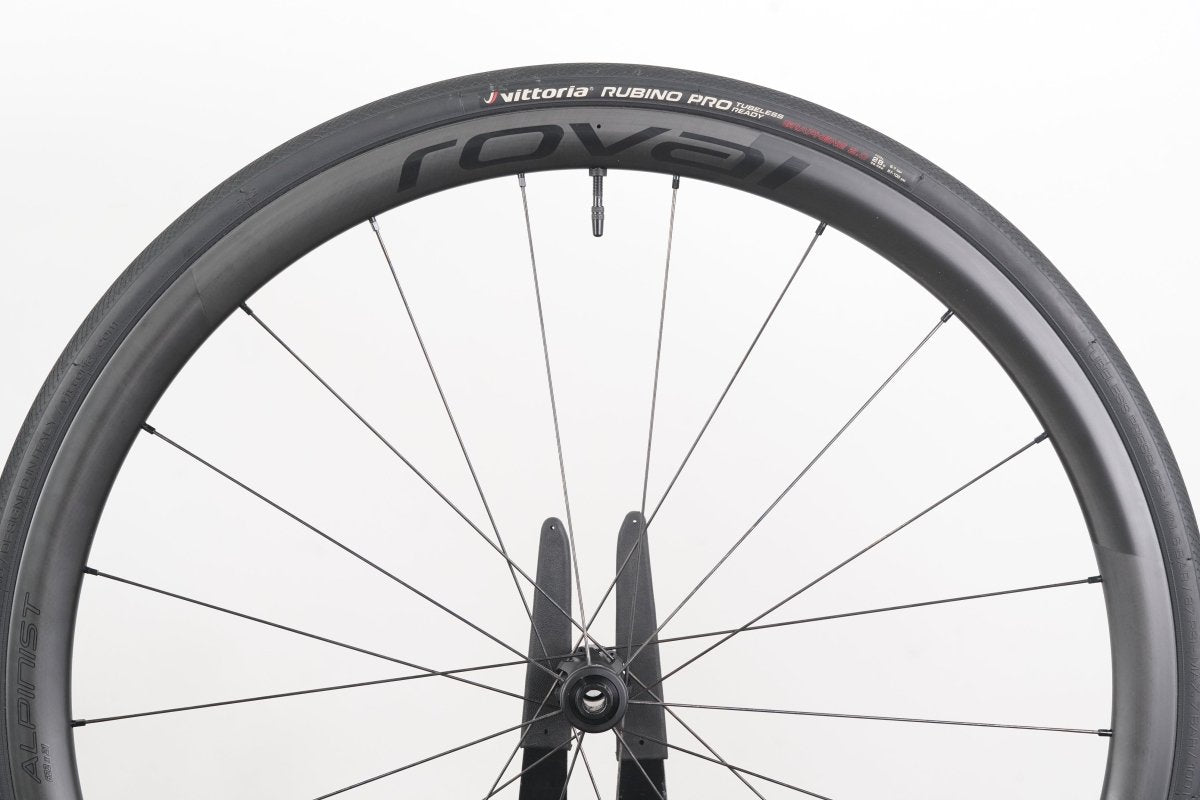 Roval Alpinist CL II Carbon Tubeless Disc Brake Wheelset Shimano/SRAM 11 Speed