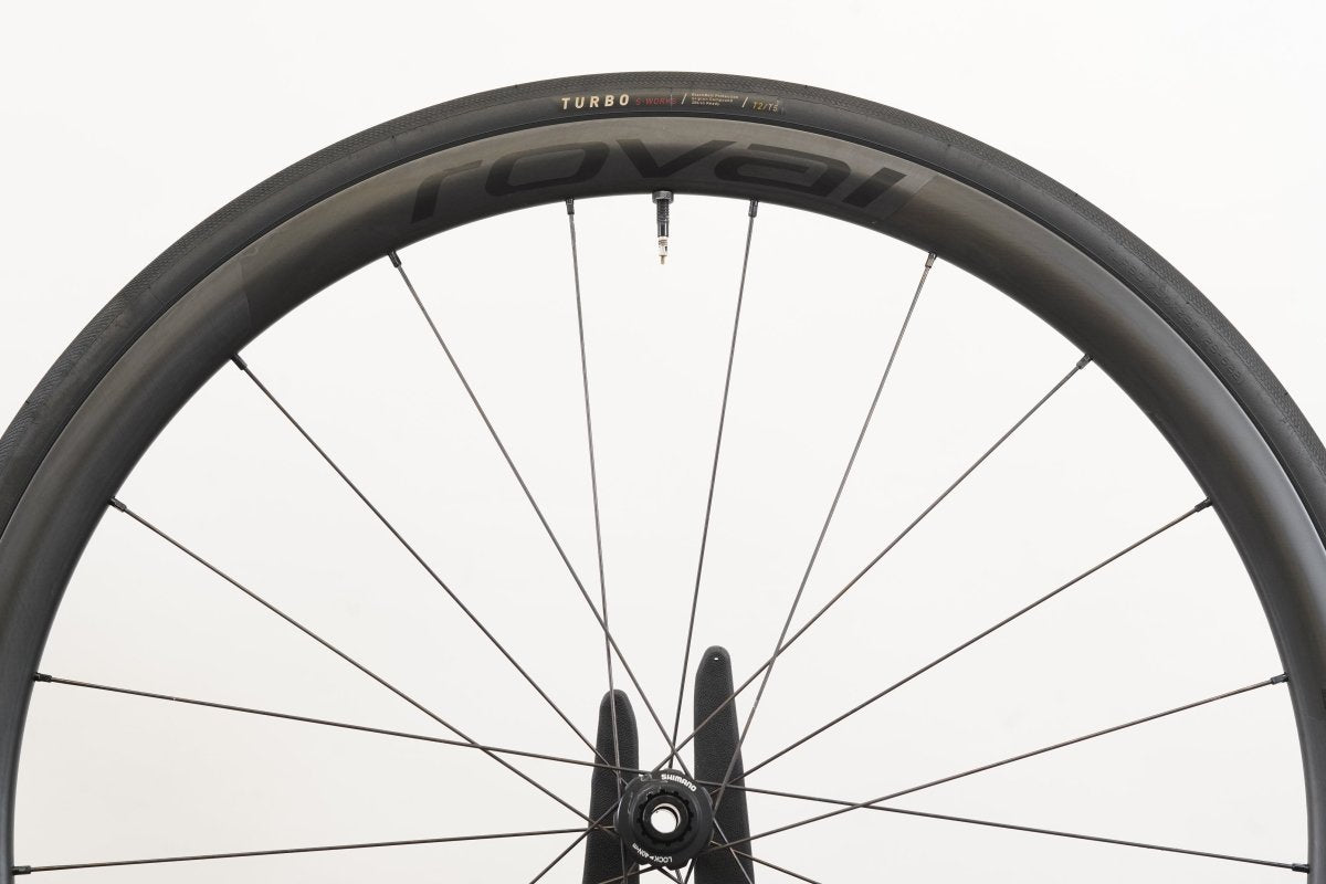 Roval Alpinist CL II Carbon Tubeless Disc Brake Wheelset Shimano/SRAM 11 Speed