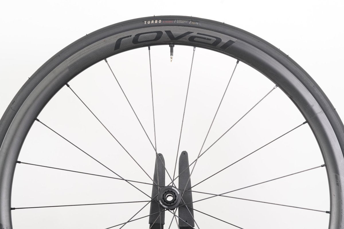 Roval Alpinist CL II Carbon Tubeless Disc Brake Wheelset Shimano/SRAM 11 Speed