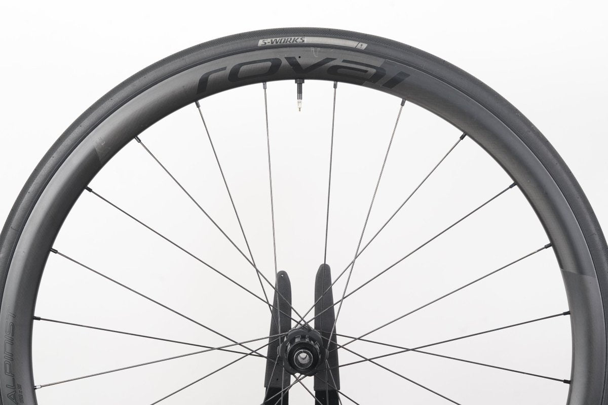 Roval Alpinist CL II Carbon Tubeless Disc Brake Wheelset Shimano/SRAM 11 Speed