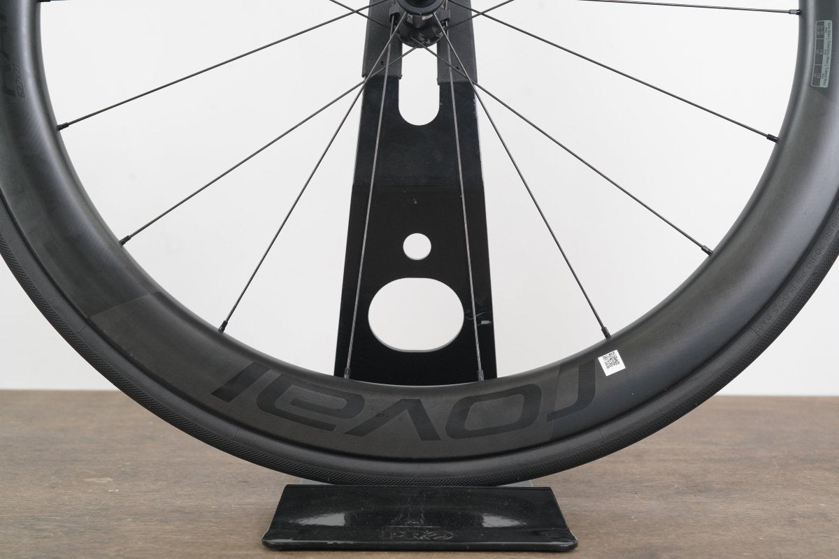 Roval Alpinist CL II Carbon Tubeless Disc Brake Wheelset Shimano/SRAM 11 Speed