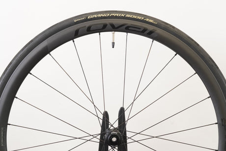Roval Alpinist CL II Carbon Tubeless Disc Brake Wheelset Shimano/SRAM 11 Speed