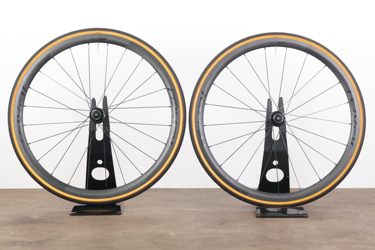 Roval Alpinist CLX Carbon Clincher Disc Brake Wheelset Shimano/SRAM 11 Speed