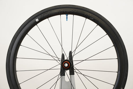 Roval CLX 32 Carbon Tubeless Clincher Disc Brake Wheelset Shimano/SRAM 11 Speed