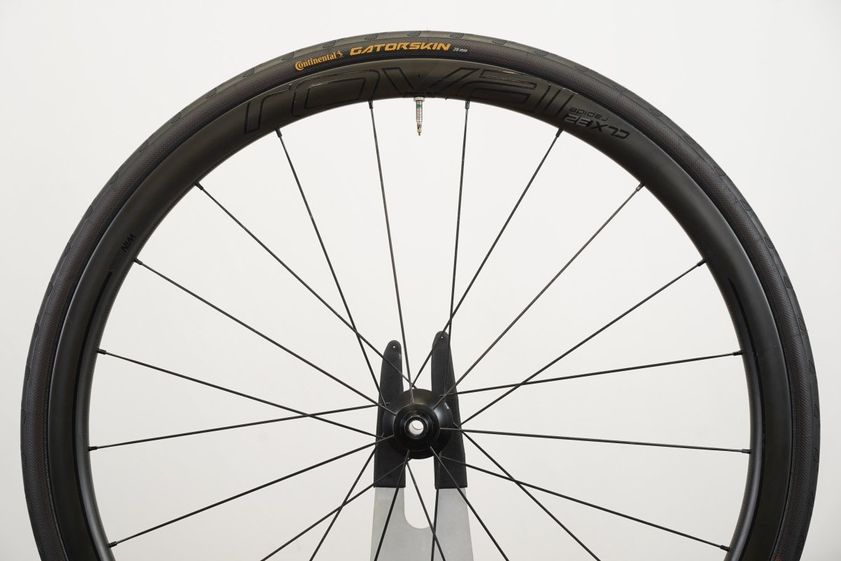 Roval CLX 32 Carbon Tubeless Clincher Disc Brake Wheelset Shimano/SRAM 11 Speed