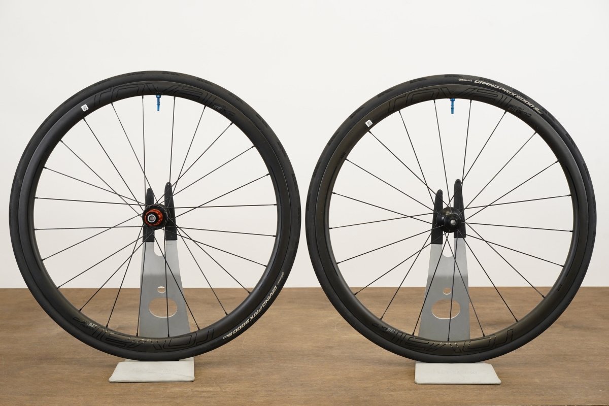 Roval CLX 32 Carbon Tubeless Clincher Disc Brake Wheelset Shimano/SRAM 11 Speed