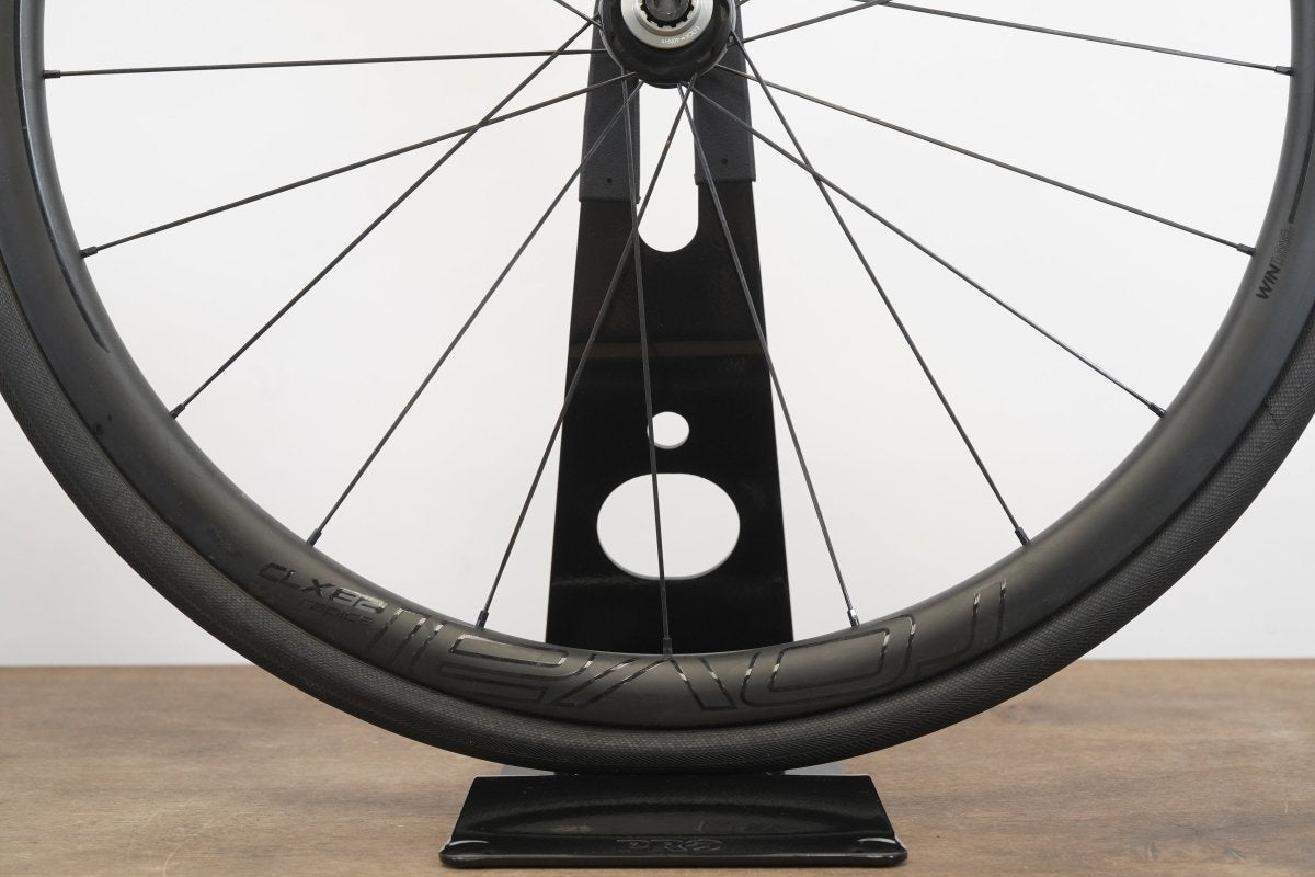 Roval CLX 32 Carbon Tubeless Clincher Disc Brake Wheelset Shimano/SRAM 11 Speed