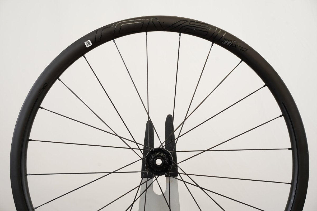 Roval CLX 32 Carbon Tubeless Clincher Disc Brake Wheelset SRAM XDR 12 Speed