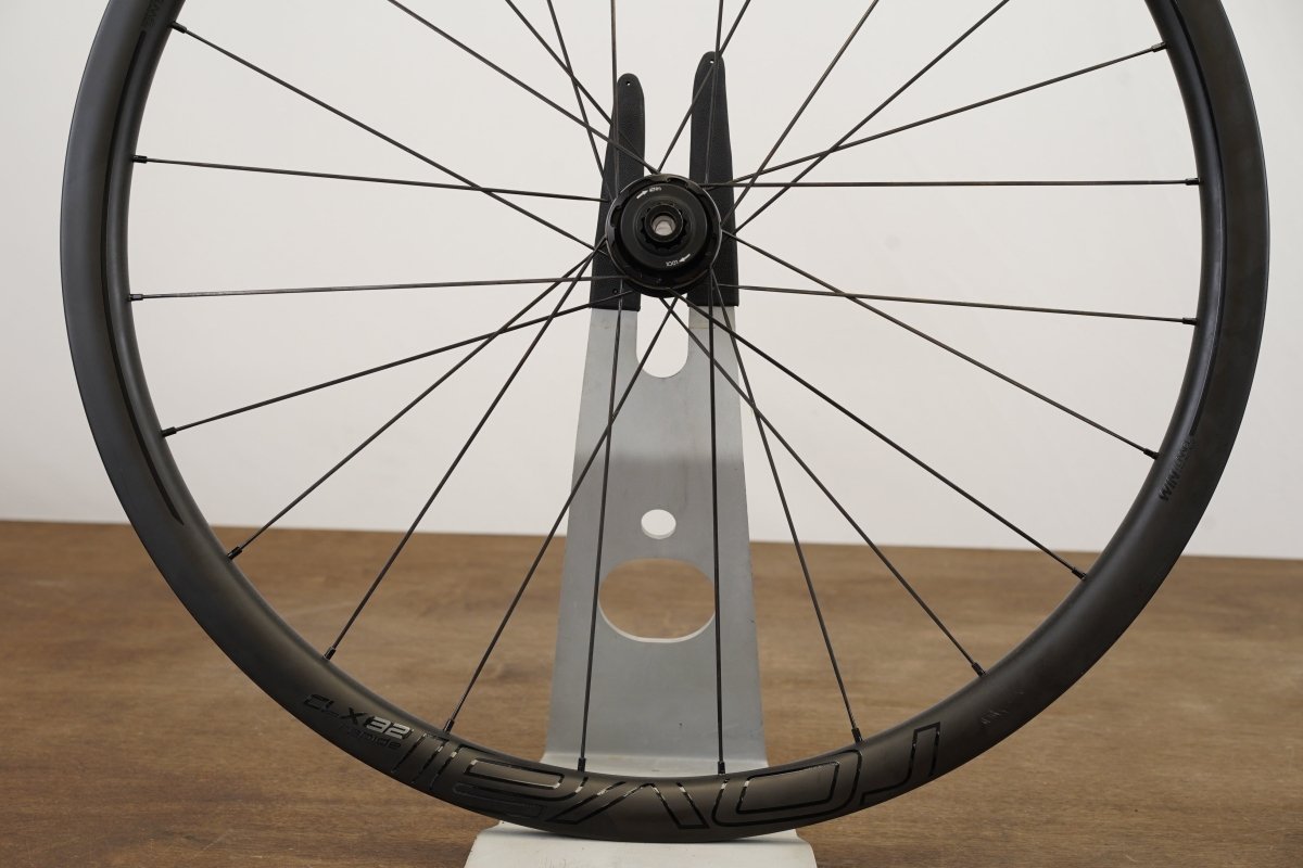 Roval CLX 32 Carbon Tubeless Clincher Disc Brake Wheelset SRAM XDR 12 Speed