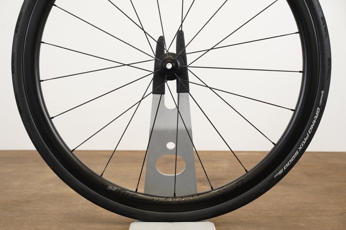 Roval CLX 32 Carbon Tubeless Clincher Disc Brake Wheelset SRAM XDR 12 Speed