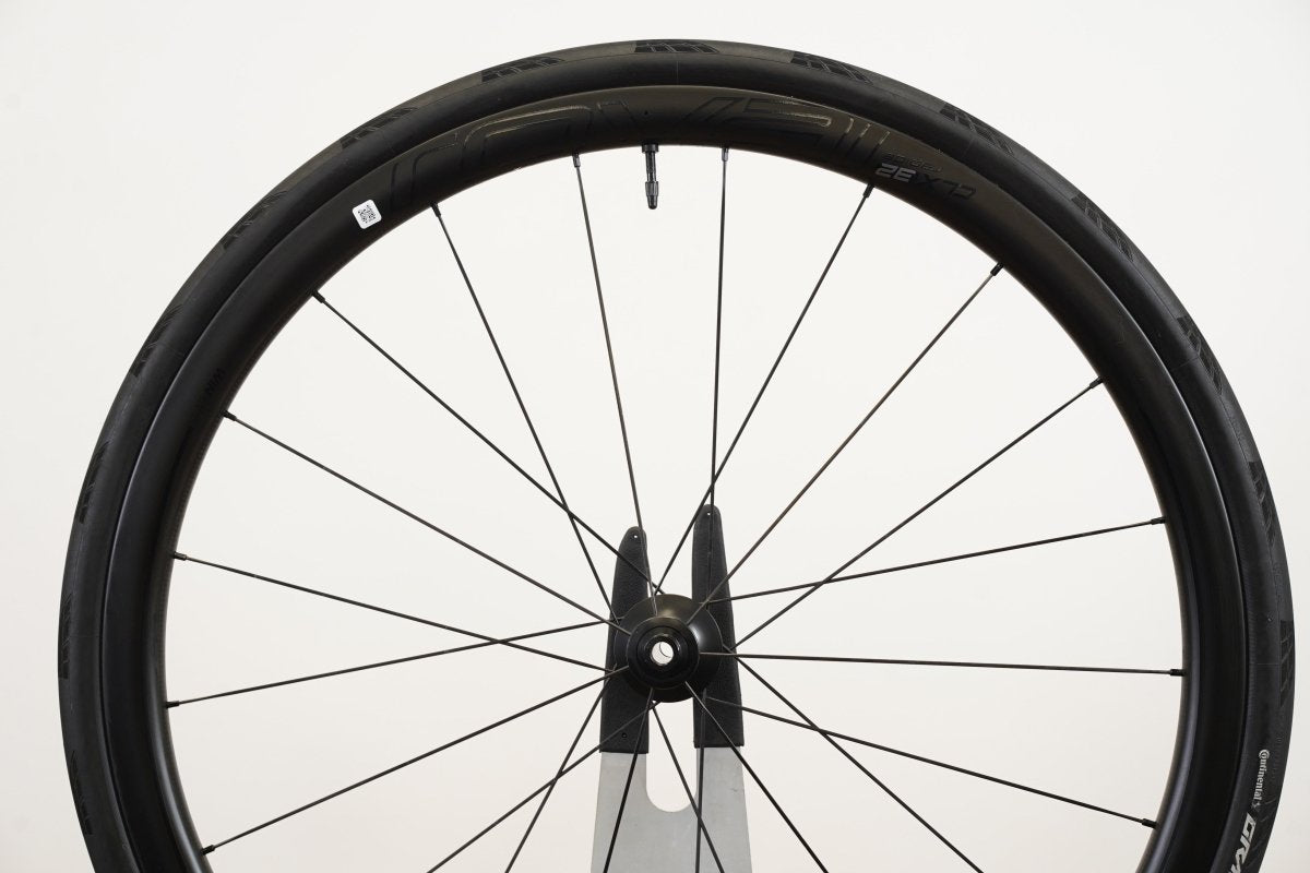 Roval CLX 32 Carbon Tubeless Clincher Disc Brake Wheelset SRAM XDR 12 Speed
