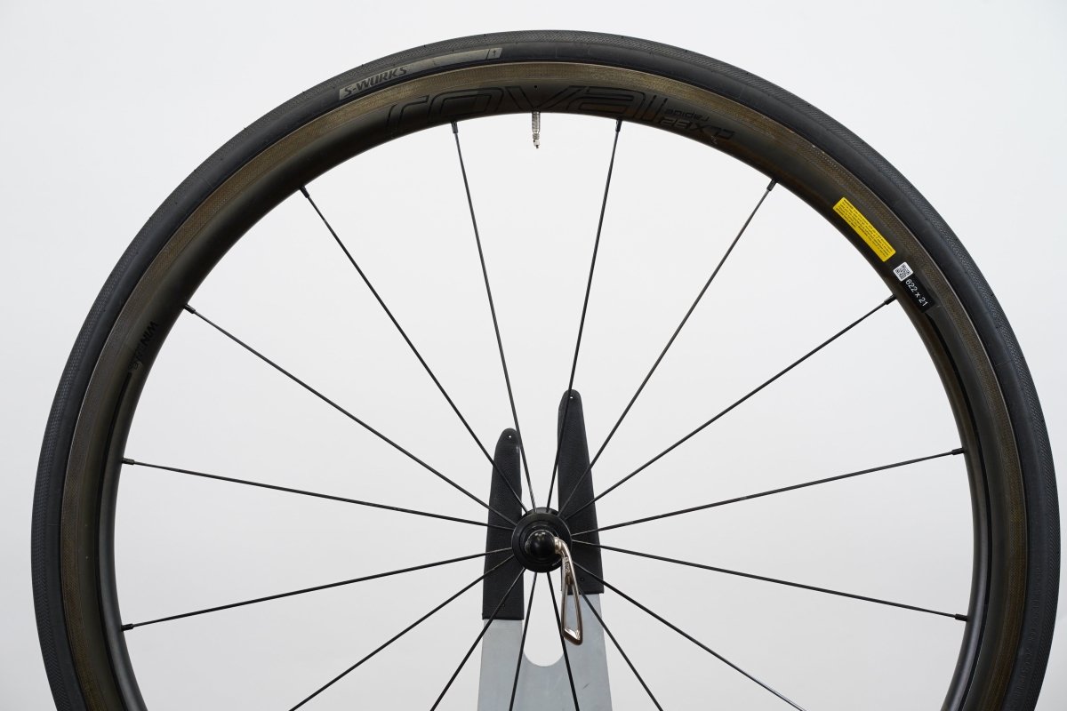 Roval CLX 32 Carbon Tubeless Clincher Rim Brake Wheelset Shimano/SRAM 11 Speed