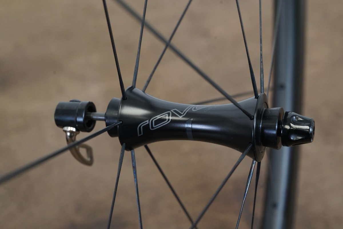 Roval CLX 32 Carbon Tubeless Clincher Rim Brake Wheelset Shimano/SRAM 11 Speed