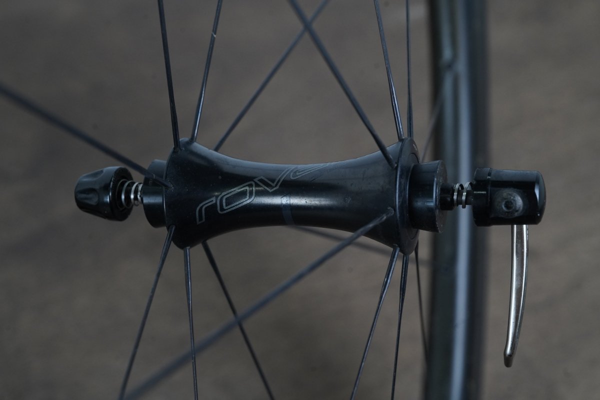Roval CLX 32 Carbon Tubeless Clincher Rim Brake Wheelset Shimano/SRAM 11 Speed