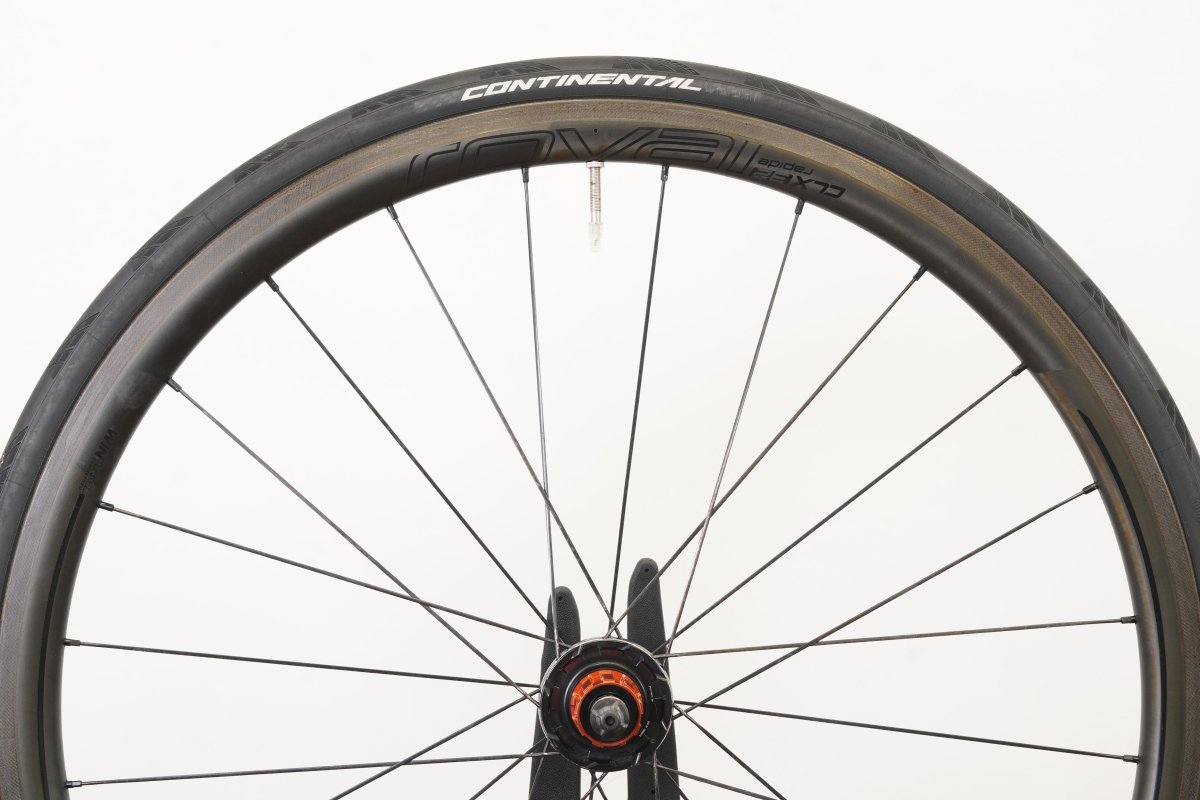 Roval CLX 32 Carbon Tubeless Clincher Rim Brake Wheelset Shimano/SRAM 11 Speed