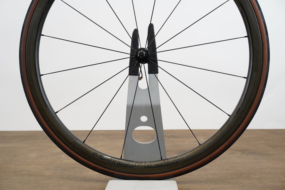Roval CLX 32 Carbon Tubeless Clincher Rim Brake Wheelset SRAM XDR 12 Speed