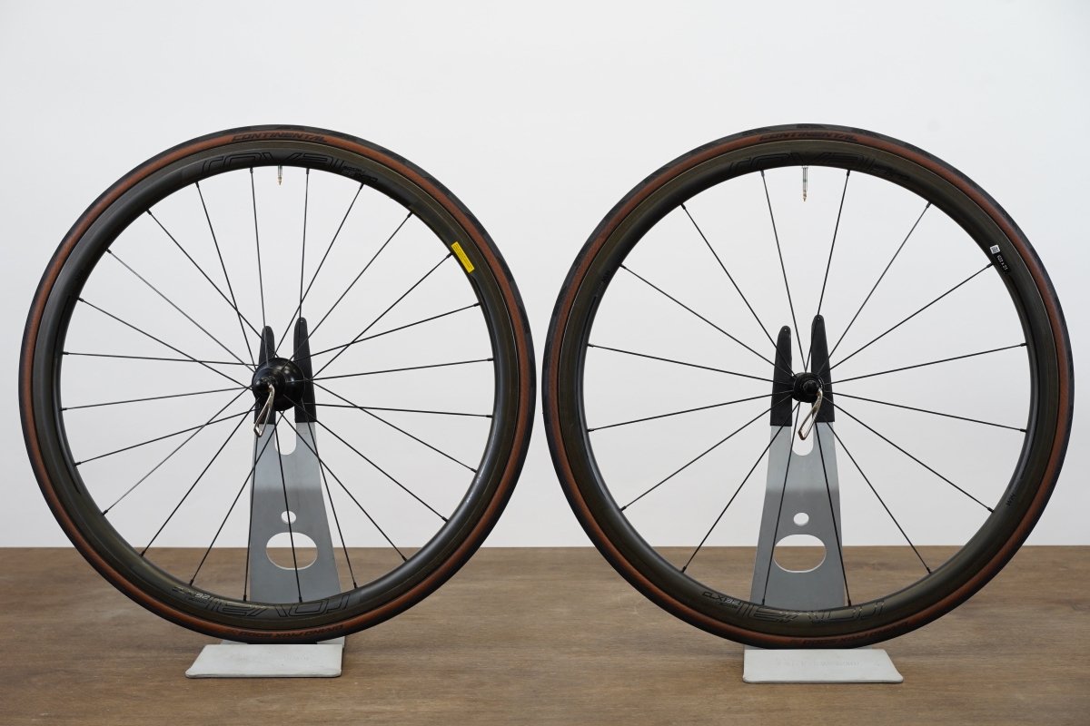 Roval CLX 32 Carbon Tubeless Clincher Rim Brake Wheelset SRAM XDR 12 Speed